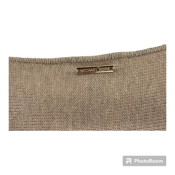 Michael Kors sweater. Medium. - Picture 10 of 11